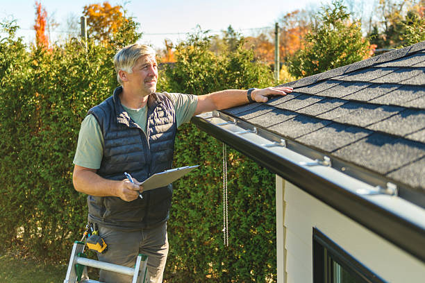 Professional Emergency Roof Repair technician working in Sherman, MS